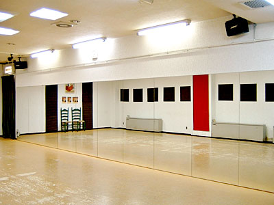 小角典子フラメンコ舞踊研究所 教室内部